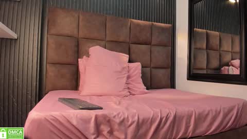 Snapshot of ava_bonny chatting on 28, 11, 2025 ava_bonny online show from 28, 11, 2025