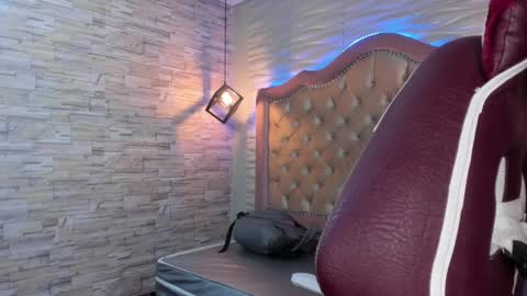              online show from 11, 1, 2025