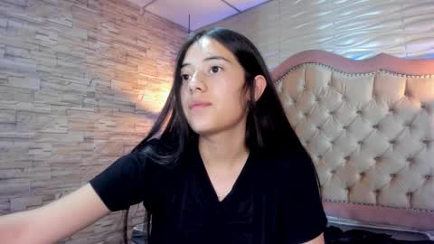              online show from 15, 2, 2025