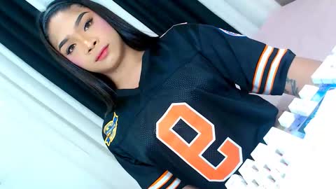 Snapshot of ava_lux chatting on 15, 11, 2025 Ava online show from 15, 11, 2025