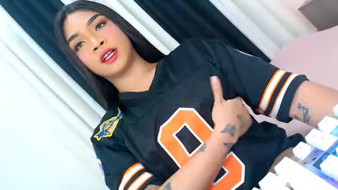 Snapshot of ava_lux chatting on 21, 11, 2025 Ava online show from 21, 11, 2025