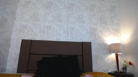 Snapshot of ava_raye chatting on 21, 4, 2026 Ava online show from 21, 4, 2026
