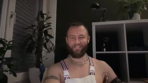 Nice Username online show from 9, 4, 2026