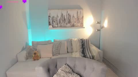 Avalon online show from 31, 1, 2025