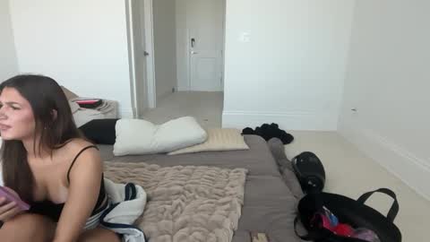 avaowenss online show from 24, 9, 2025