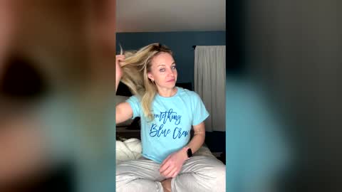 Snapshot of avarosefit chatting on 10, 2, 2026 Ava Rose online show from 10, 2, 2026