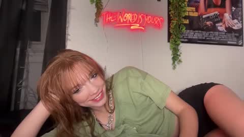 avaxlee online show from 10, 6, 2026