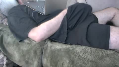 average_stag online show from 25, 6, 2026