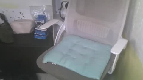 Rhian online show from 9, 2, 2025