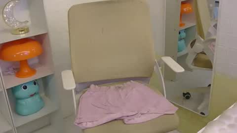 Snapshot of averageuncut1 chatting on 17, 1, 2026 Rhian online show from 17, 1, 2026