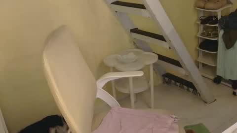 Snapshot of averageuncut1 chatting on 22, 2, 2026 Rhian online show from 22, 2, 2026