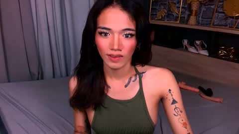 Avery online show from 2, 12, 2025