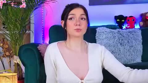 AveryWillow online show from 5, 3, 2026