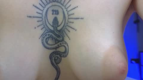 avgustina_love online show from 1, 11, 2025