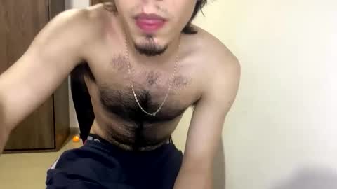 AndrewXxl independent online show from 24, 10, 2025