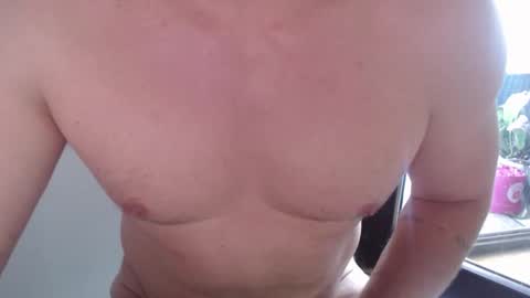 Snapshot of awesome86m chatting on 6, 6, 2026 PiPa online show from 6, 6, 2026