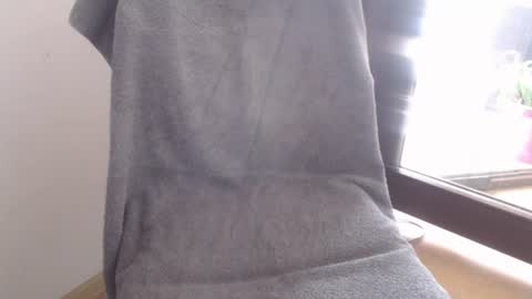 Snapshot of awesome86m chatting on 14, 6, 2026 PiPa online show from 14, 6, 2026