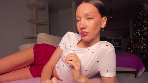 Awgustina online show from 19, 12, 2025