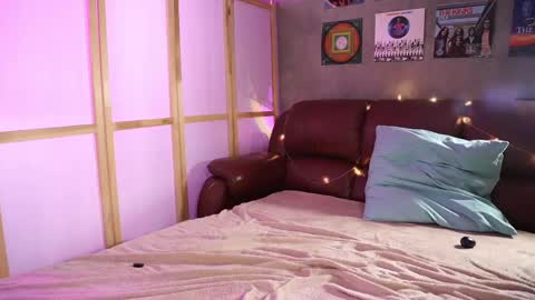 Alice online show from 8, 4, 2026