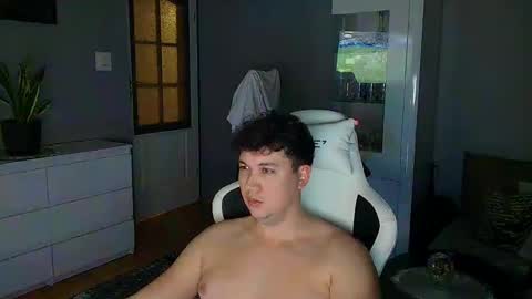 Artur online show from 13, 2, 2025