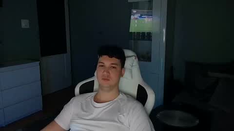 Artur online show from 8, 3, 2025