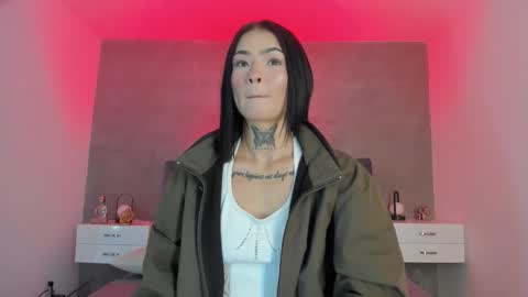 Snapshot of axaras chatting on 21, 11, 2025 Axara online show from 21, 11, 2025