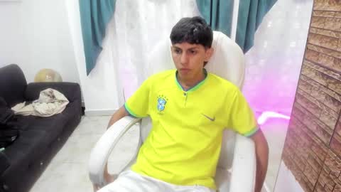 Snapshot of axeel_boy_ chatting on 10, 10, 2025 Axel online show from 10, 10, 2025