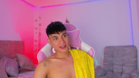 AXEL online show from 5, 5, 2026