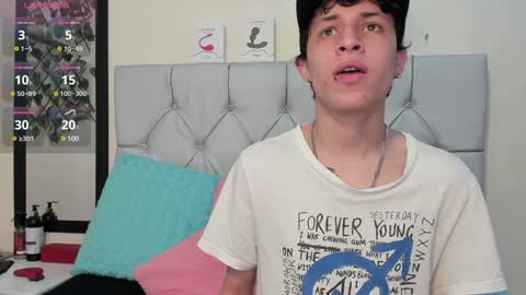 Axel Evanss online show from 5, 12, 2024