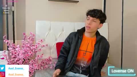 Axel Evanss online show from 14, 10, 2025
