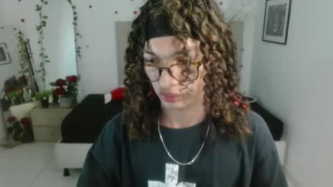 Axel online show from 8, 6, 2026