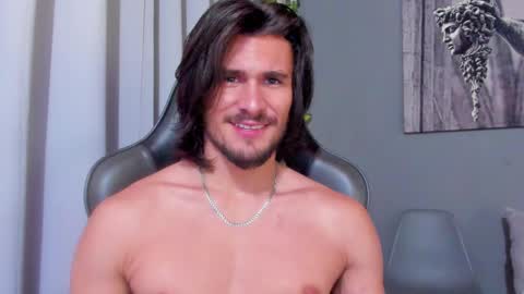 Axel online show from 21, 2, 2025