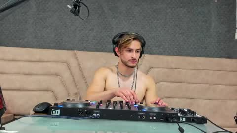 Snapshot of axel_porn_ chatting on 18, 5, 2026 Axel online show from 18, 5, 2026