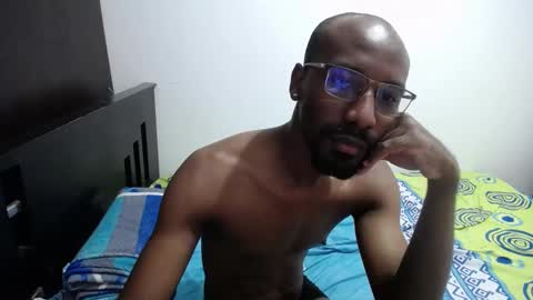 Snapshot of axel_rios_207467 chatting on 9, 9, 2025 axel rios online show from 9, 9, 2025