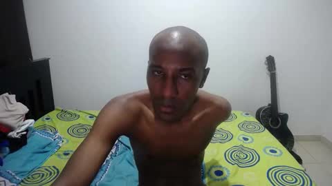 Snapshot of axel_rios_207467 chatting on 10, 10, 2025 axel rios online show from 10, 10, 2025