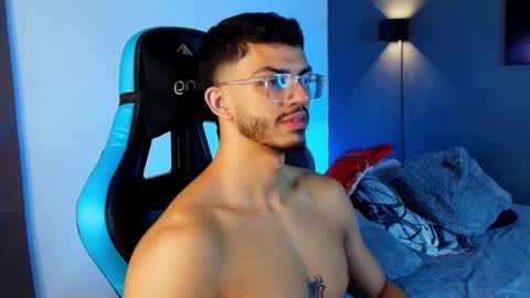 axel stein NEW ACCOUNT online show from 6, 3, 2025