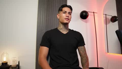 Agustin online show from 20, 9, 2025