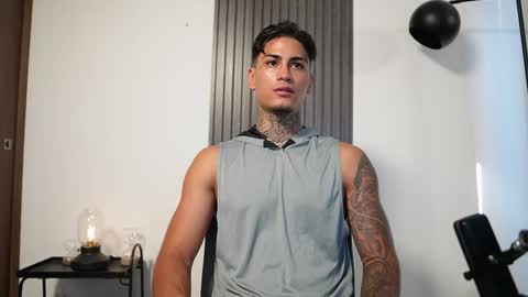 Agustin online show from 21, 10, 2025