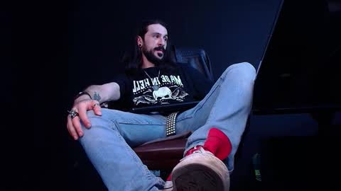 AxelColton online show from 16, 11, 2025