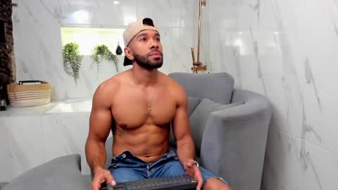 Axel Gowther online show from 17, 2, 2025