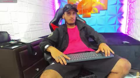 Axell Cross2 online show from 5, 1, 2026