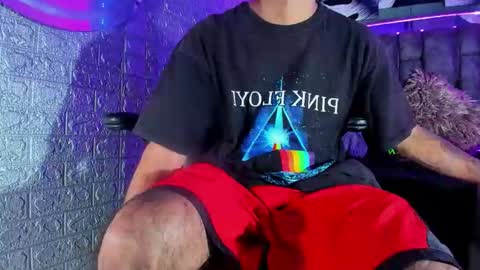 Snapshot of axell_cross2 chatting on 25, 5, 2026 Axell Cross2 online show from 25, 5, 2026