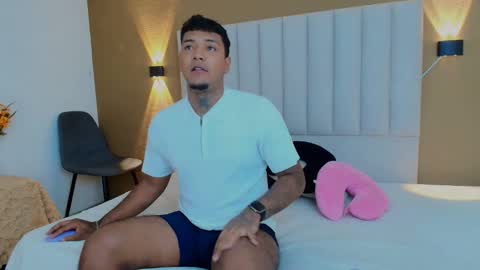 Axell online show from 15, 4, 2026