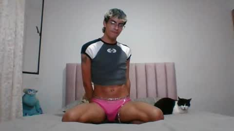 Snapshot of axellatino_ chatting on 12, 12, 2024 Axel online show from 12, 12, 2024