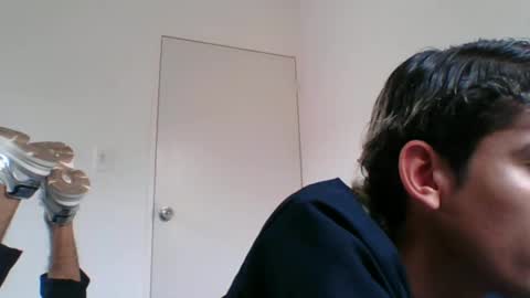 Snapshot of axellatino_ chatting on 7, 2, 2025 Axel online show from 7, 2, 2025