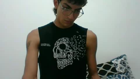 Snapshot of axellatino_ chatting on 9, 2, 2025 Axel online show from 9, 2, 2025