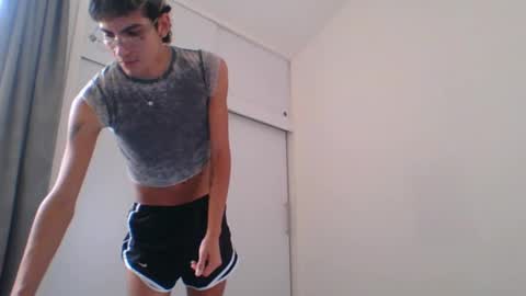 Snapshot of axellatino_ chatting on 13, 2, 2025 Axel online show from 13, 2, 2025