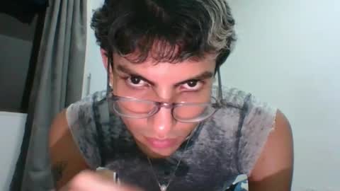 Snapshot of axellatino_ chatting on 14, 2, 2025 Axel online show from 14, 2, 2025