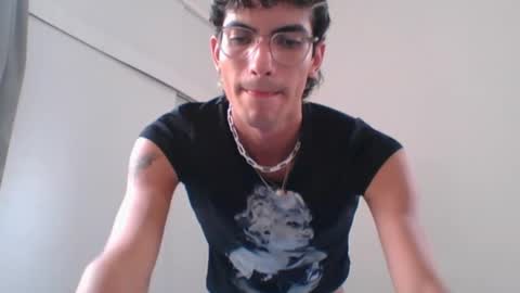 Snapshot of axellatino_ chatting on 15, 2, 2025 Axel online show from 15, 2, 2025