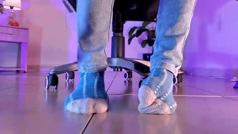 im your little femboy  ALEX   online show from 16, 10, 2025